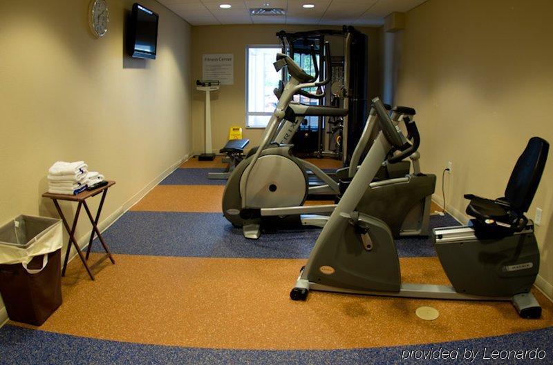 Holiday Inn Express & Suites Havelock Northwest New Bern By Ihg Konforlar fotoğraf